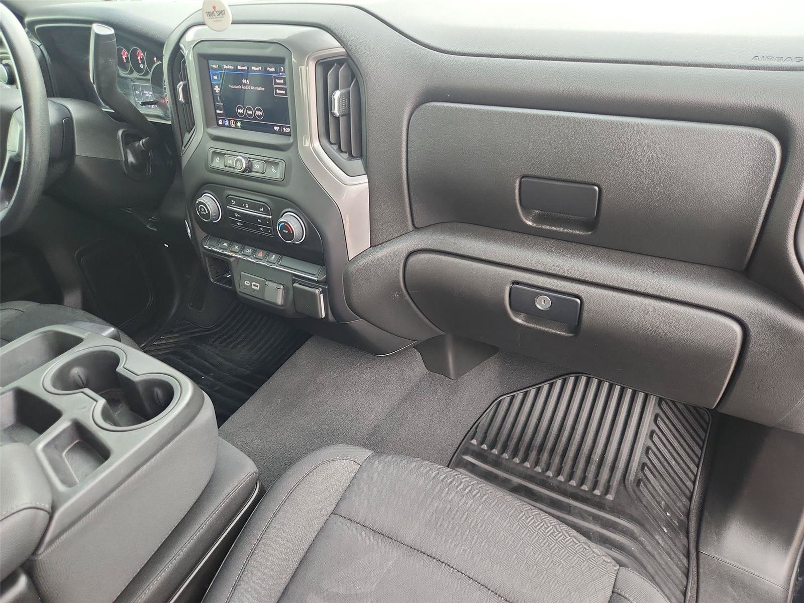 Used 2022 Chevrolet Silverado 1500 Custom AWD/4WD image 27