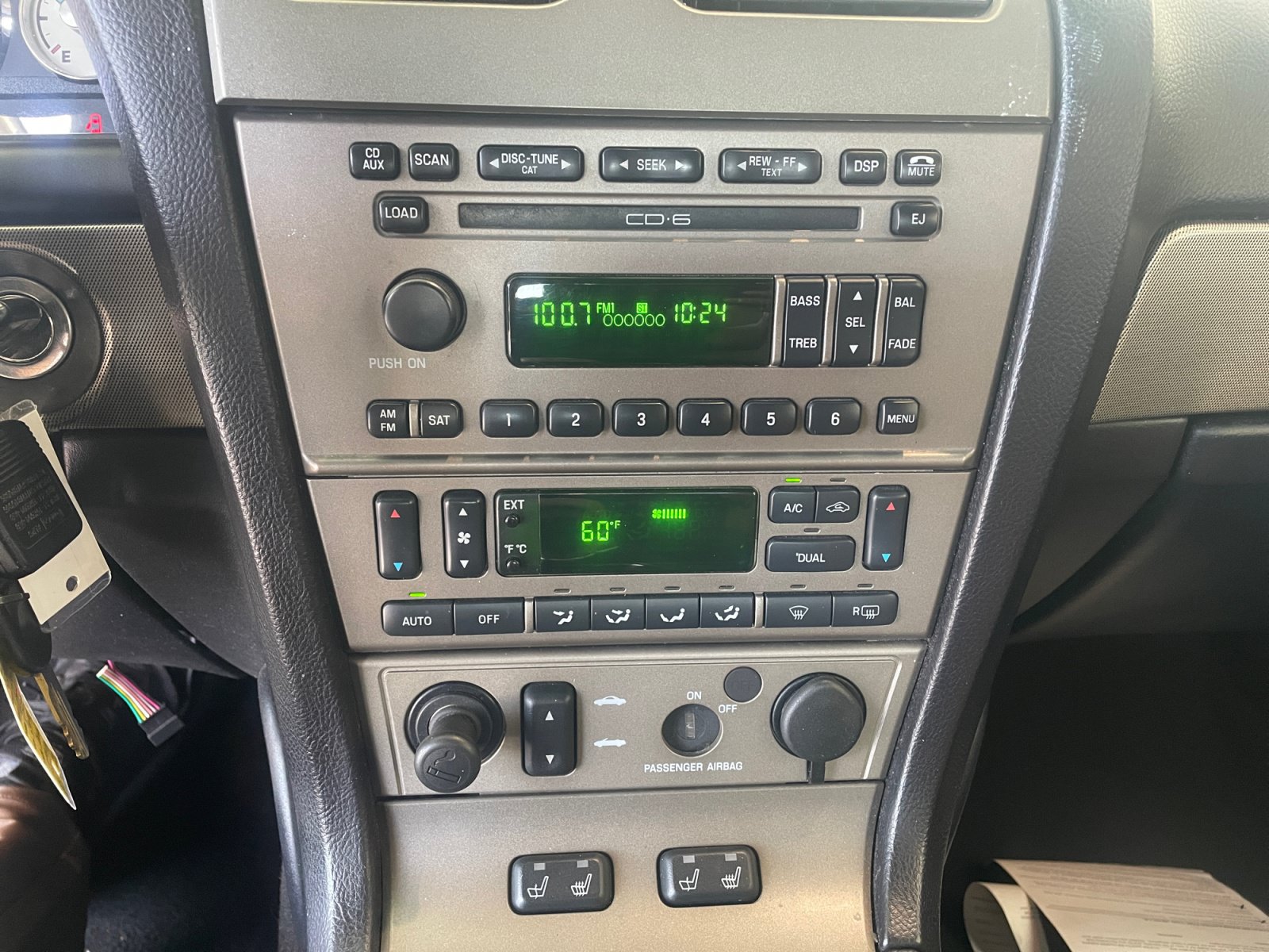 Used 2005 Ford Thunderbird RWD image 11