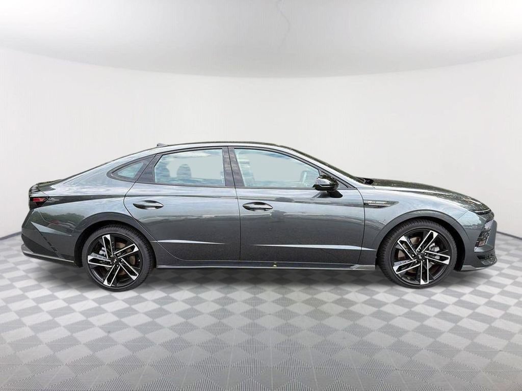 New 2026 Hyundai Sonata N Line FWD image 4