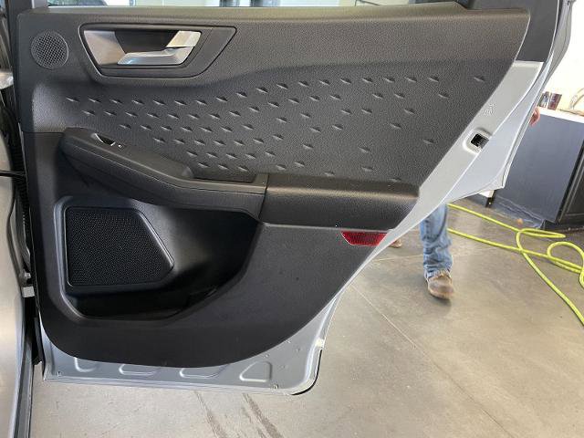 Certified 2020 Ford Escape Titanium w/ Titanium Premium Package 2.0 image 23