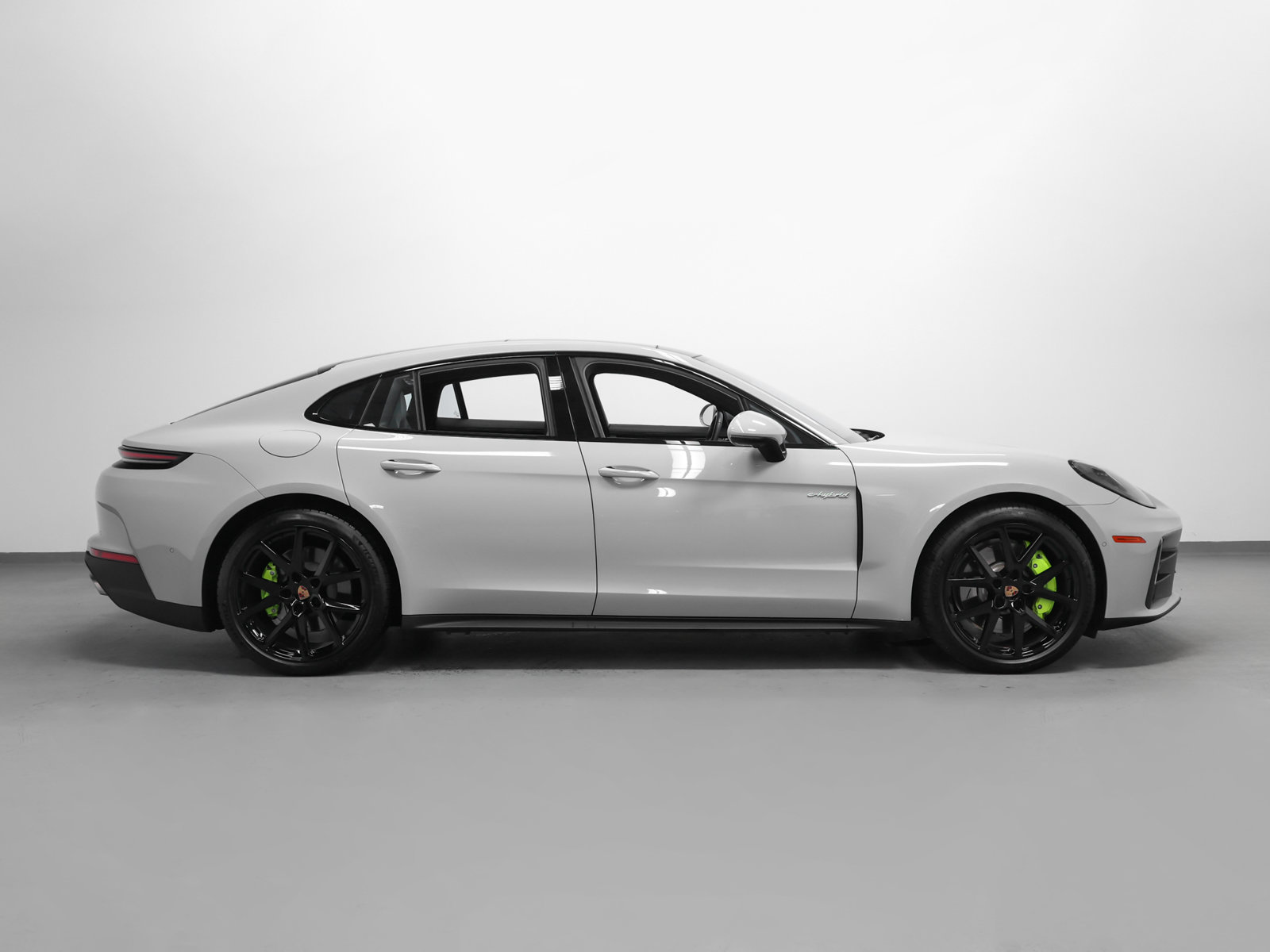Certified 2026 Porsche Panamera 4 E-Hybrid AWD/4WD image 13
