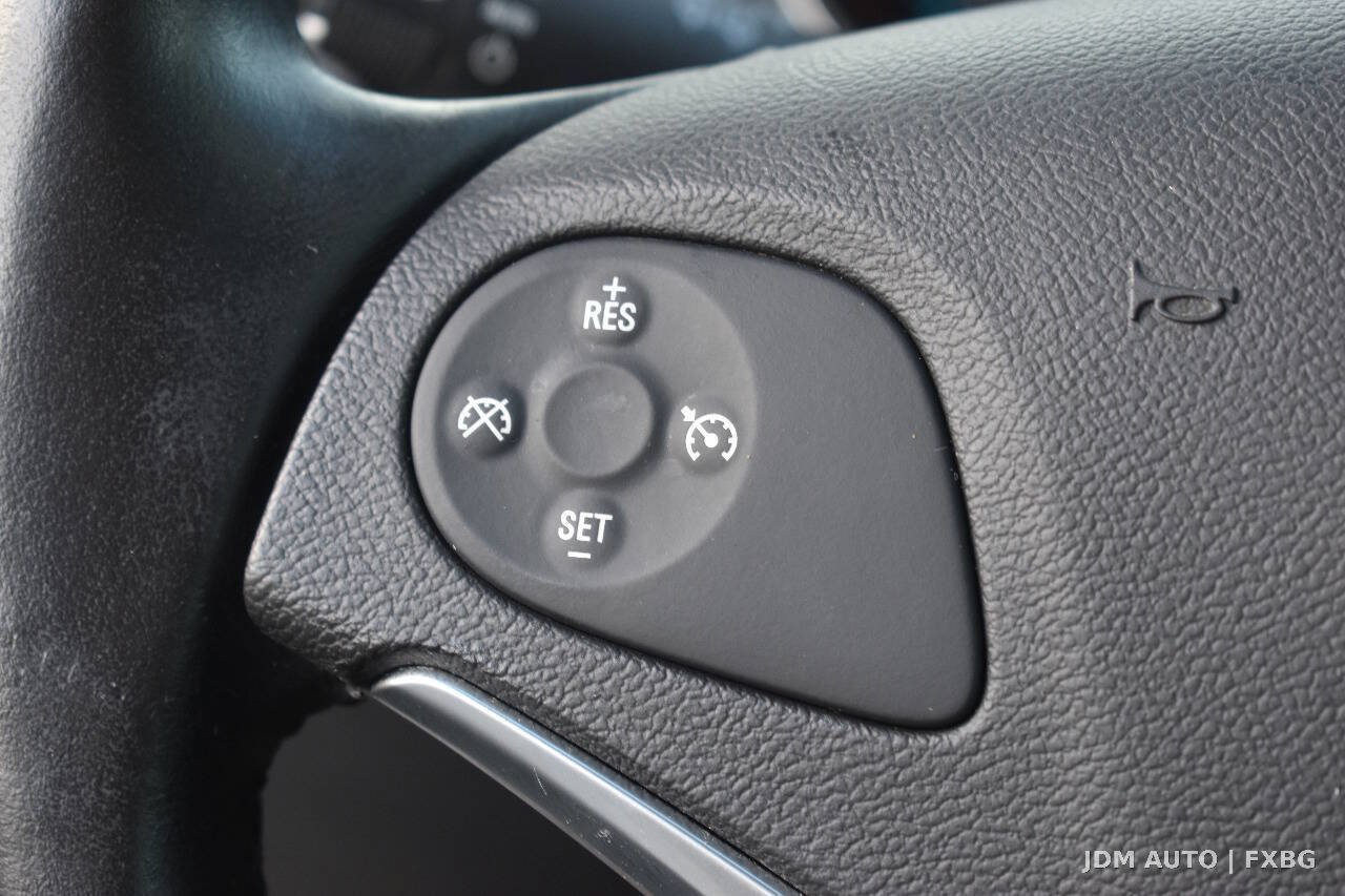 Used 2014 Chevrolet Impala LT w/ Convenience Package FWD image 20
