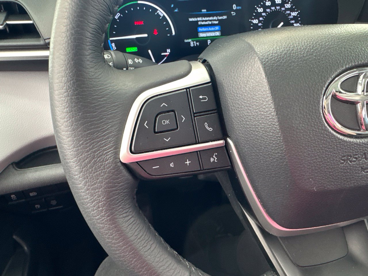 Used 2026 Toyota Sienna XLE FWD image 21