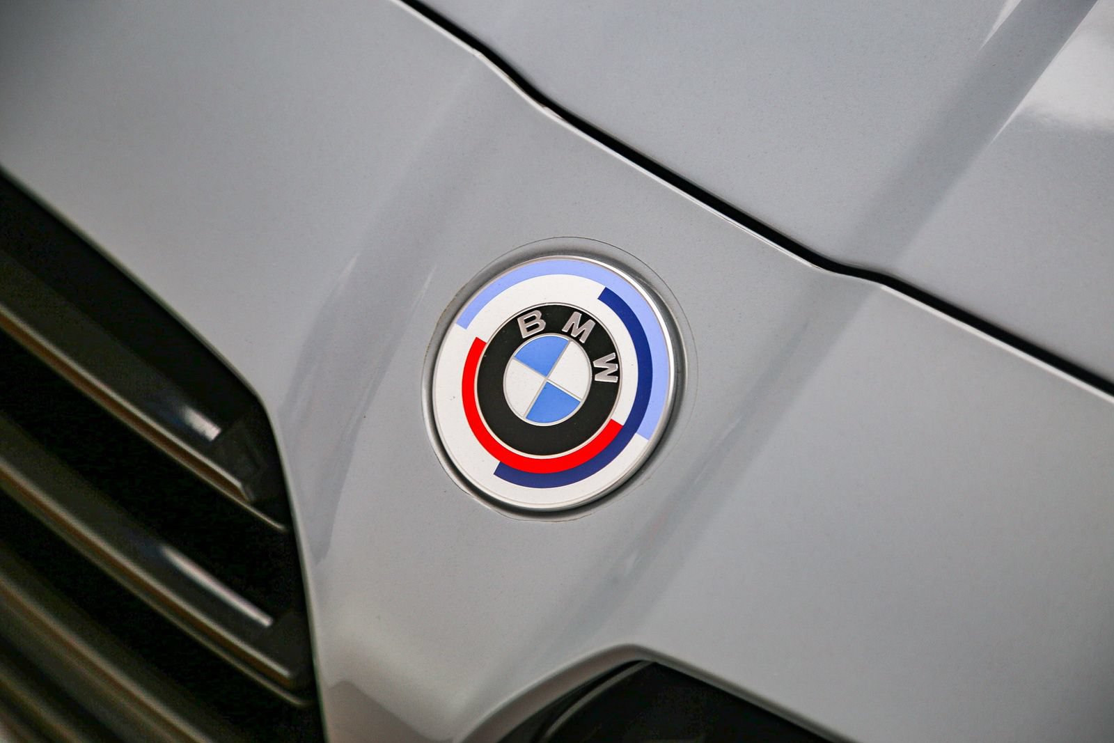 Certified 2023 BMW M4 xDrive Competition AWD/4WD image 9