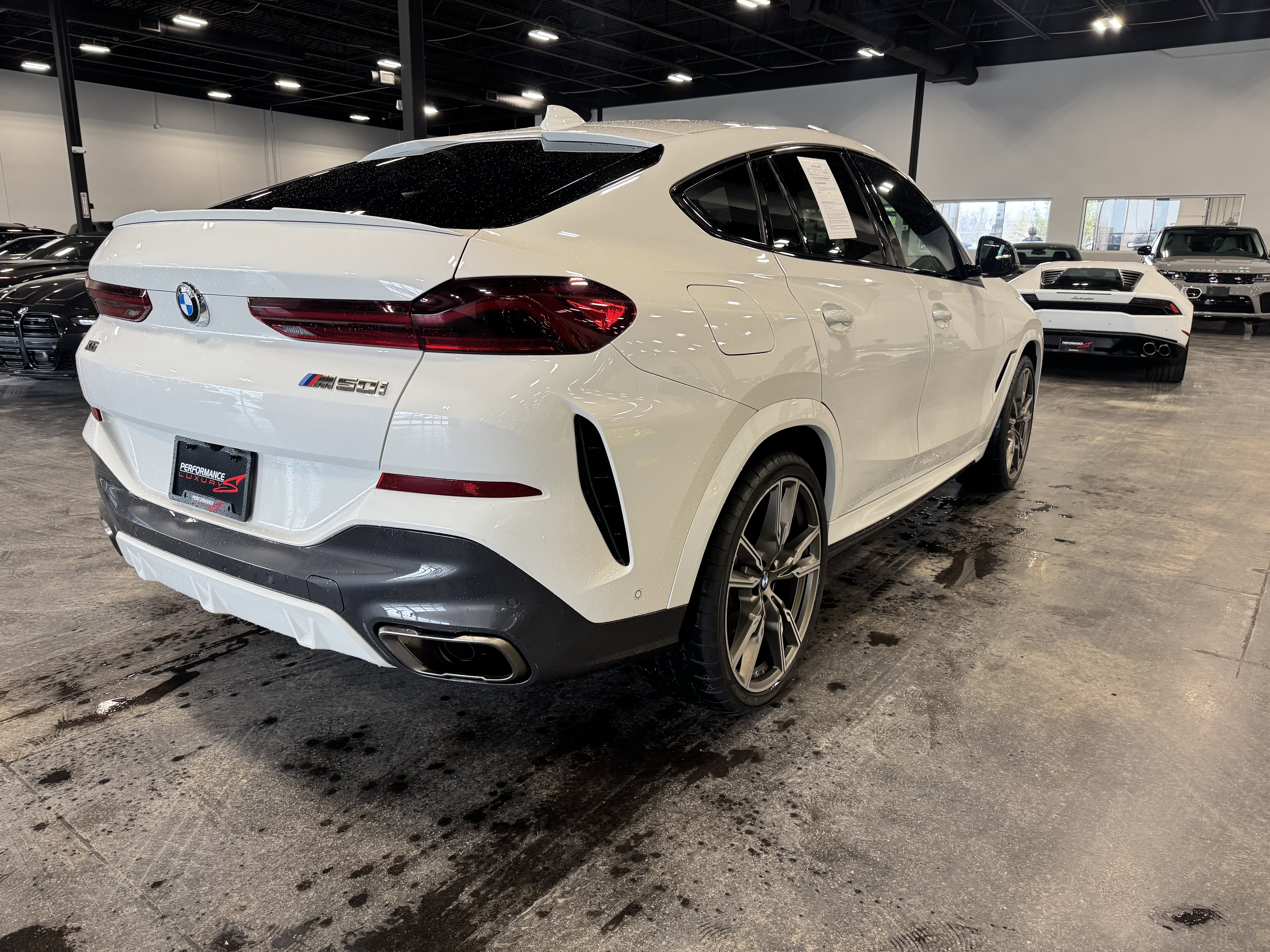 Used 2022 BMW X6 M50i w/ Executive Package image 19