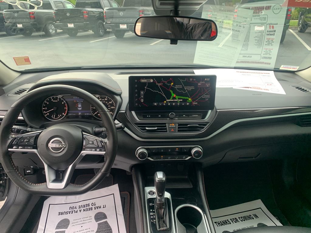 Used 2024 Nissan Altima 2.5 SR w/ SR Premium Package FWD image 21