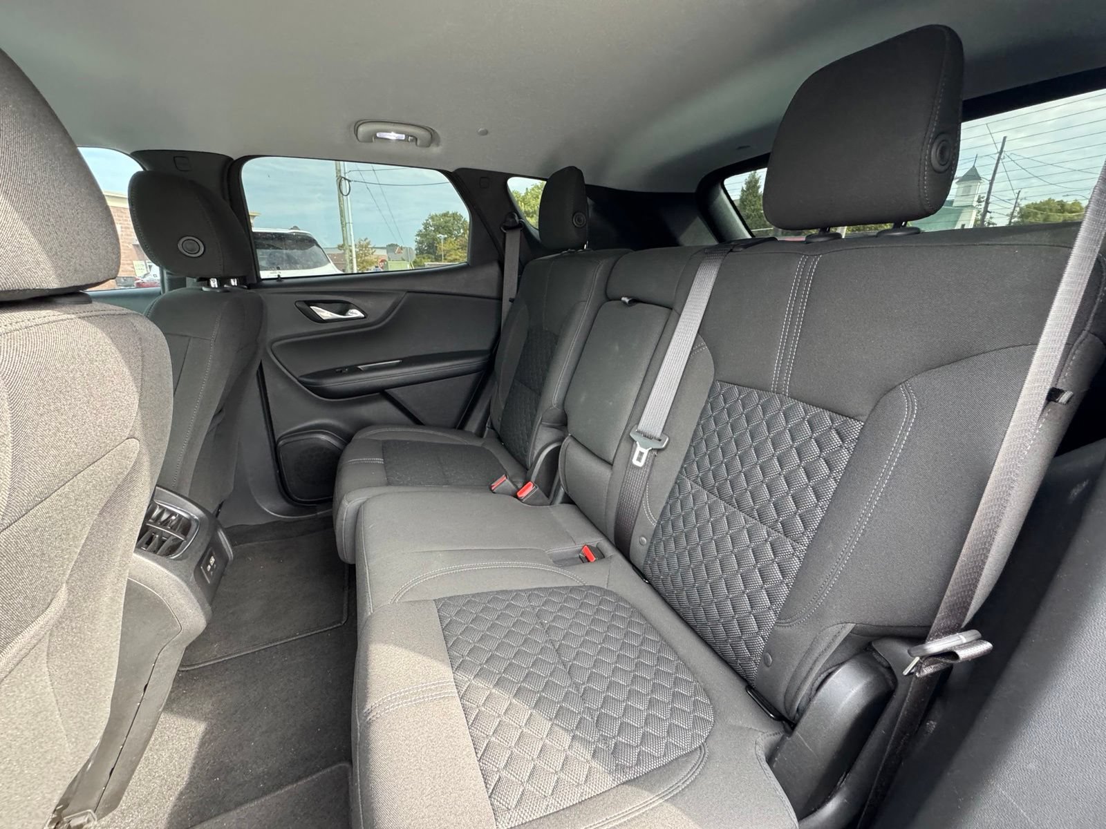 Used 2020 Chevrolet Blazer LT FWD image 19
