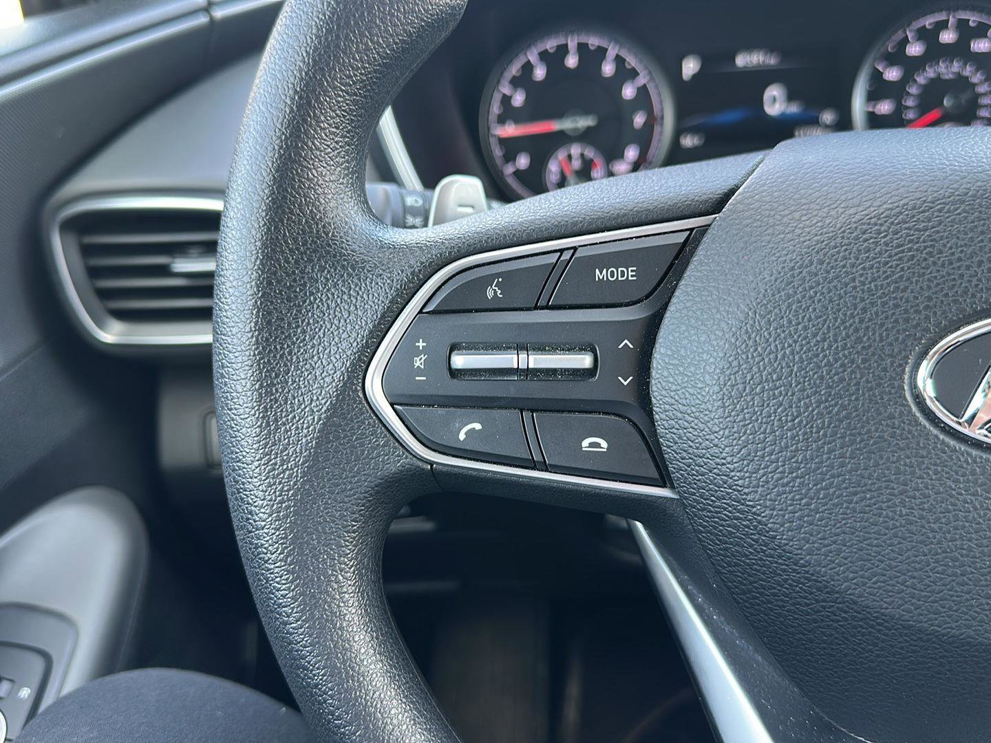 Used 2022 Hyundai Santa Fe SEL image 16