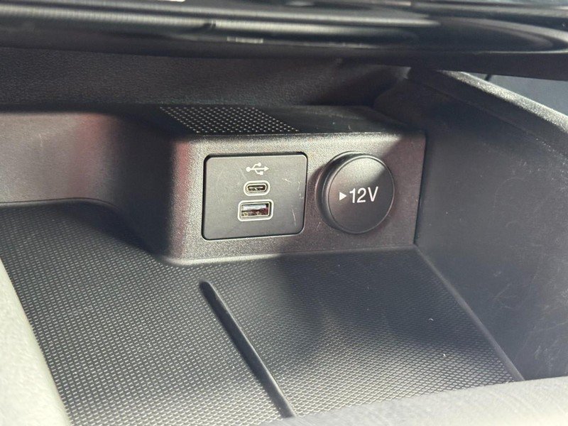 Used 2025 Ford Escape ST-Line w/ Tech Pack #1 AWD/4WD image 20