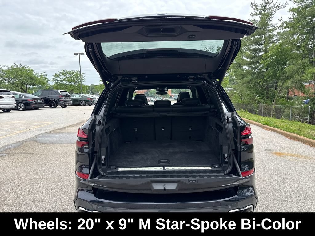 Used 2025 BMW X5 xDrive50e w/ M Sport Package AWD/4WD image 30