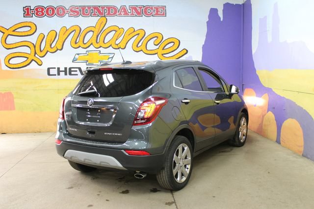 Used 2018 Buick Encore Essence w/ Experience Buick Package FWD image 5