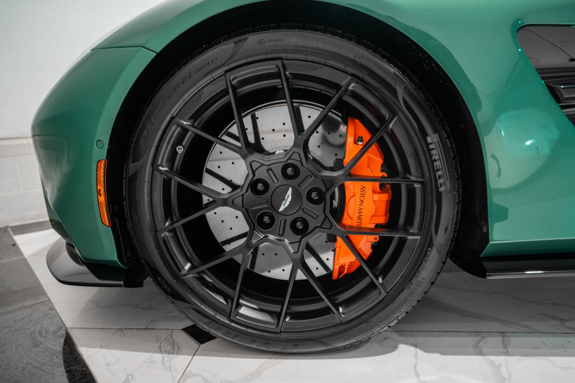 New 2026 Aston Martin Vanquish Convertible image 4