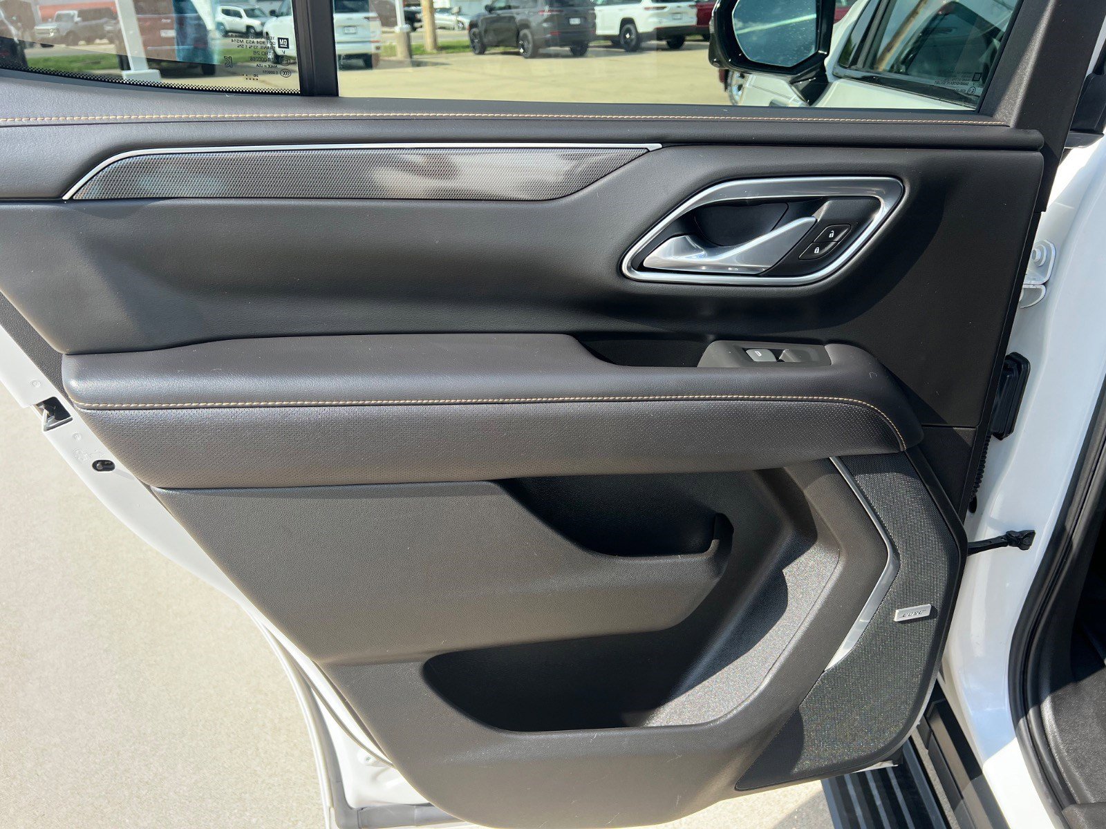 Used 2021 GMC Yukon AT4 w/ AT4 Premium Plus Package image 25