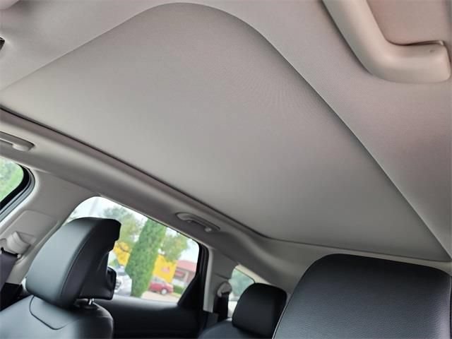 New 2026 Kia Sportage SX FWD image 26