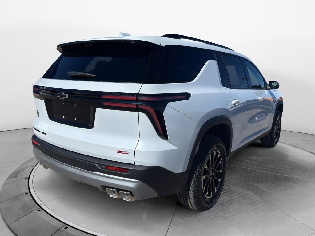 New 2026 Chevrolet Traverse Z71 w/ Enhanced Driving Package AWD/4WD image 5