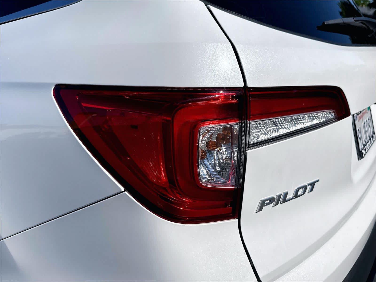 Used 2021 Honda Pilot Special Edition image 33