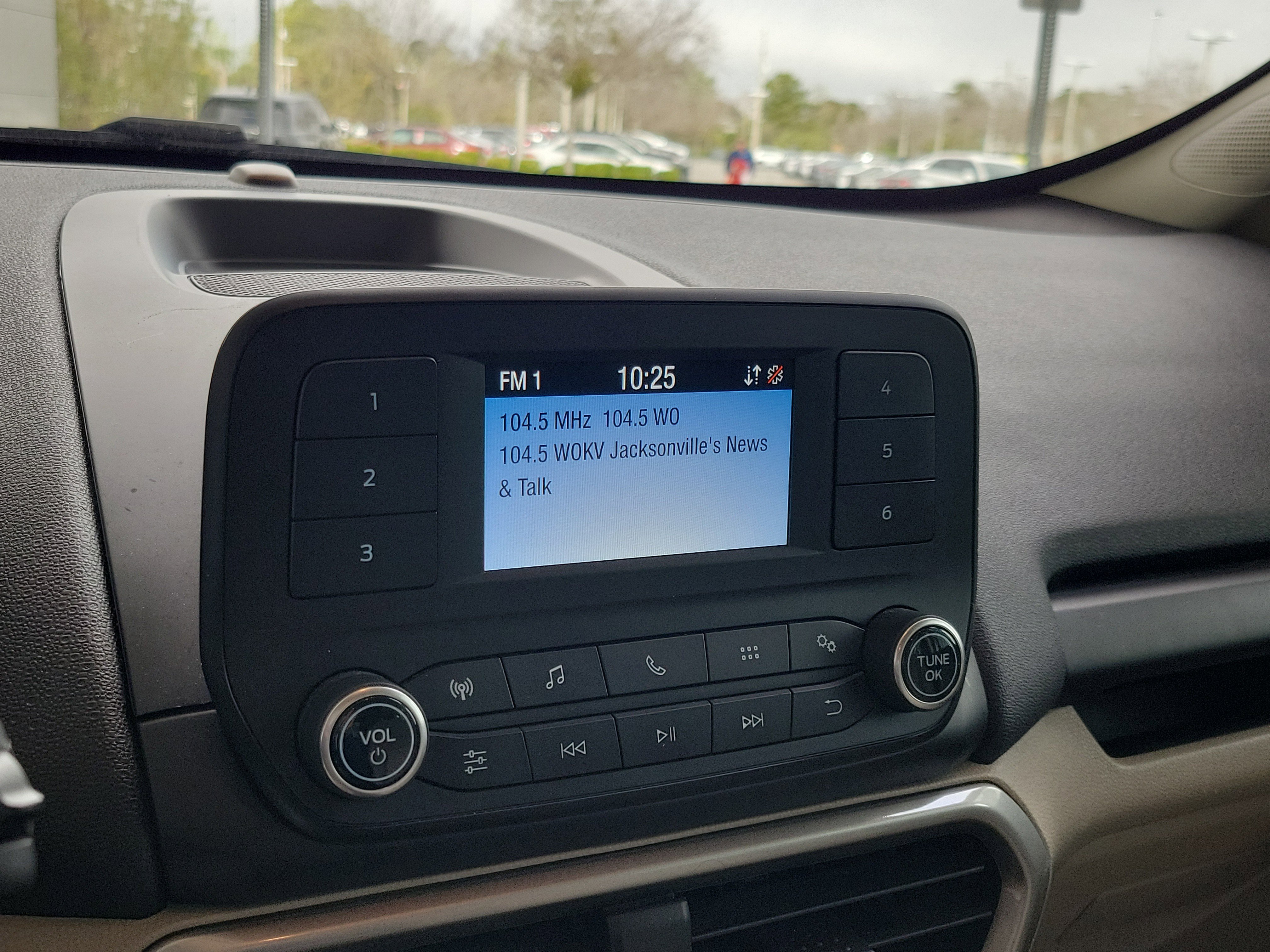 Used 2021 Ford EcoSport S image 21