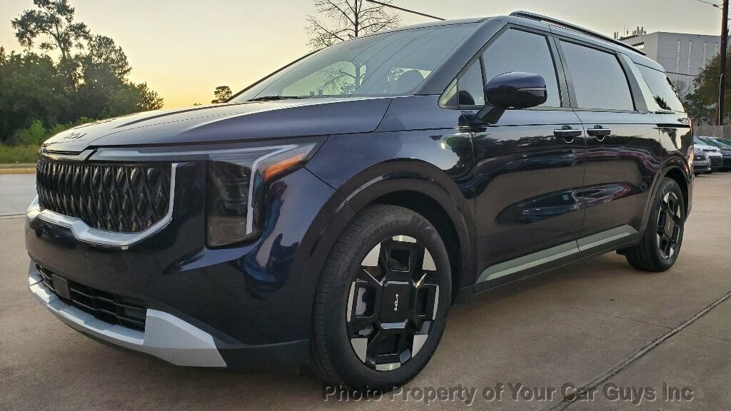 Used 2025 Kia Carnival EX