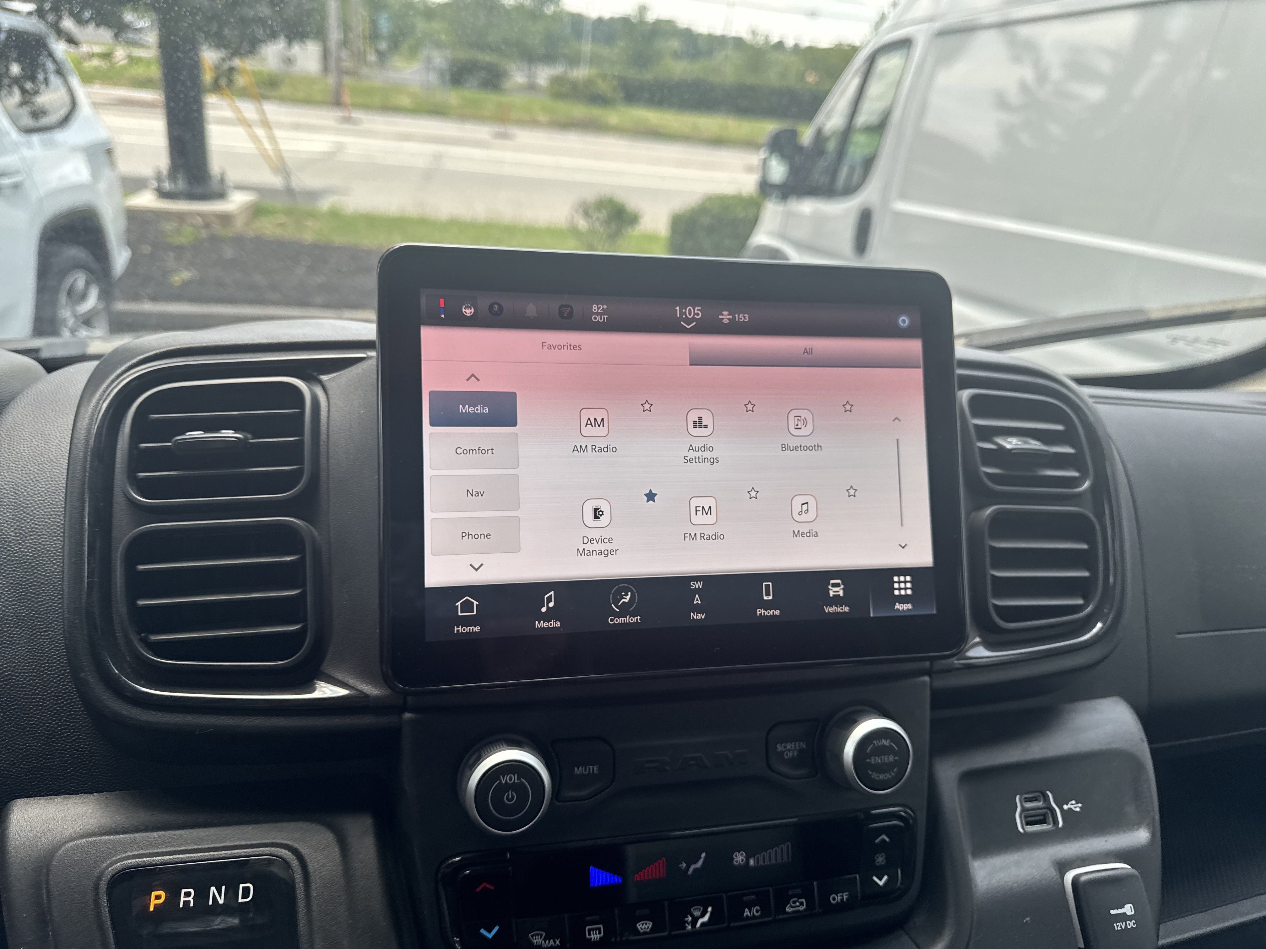 Used 2024 RAM ProMaster 3500 w/ Delivery Van Package image 28