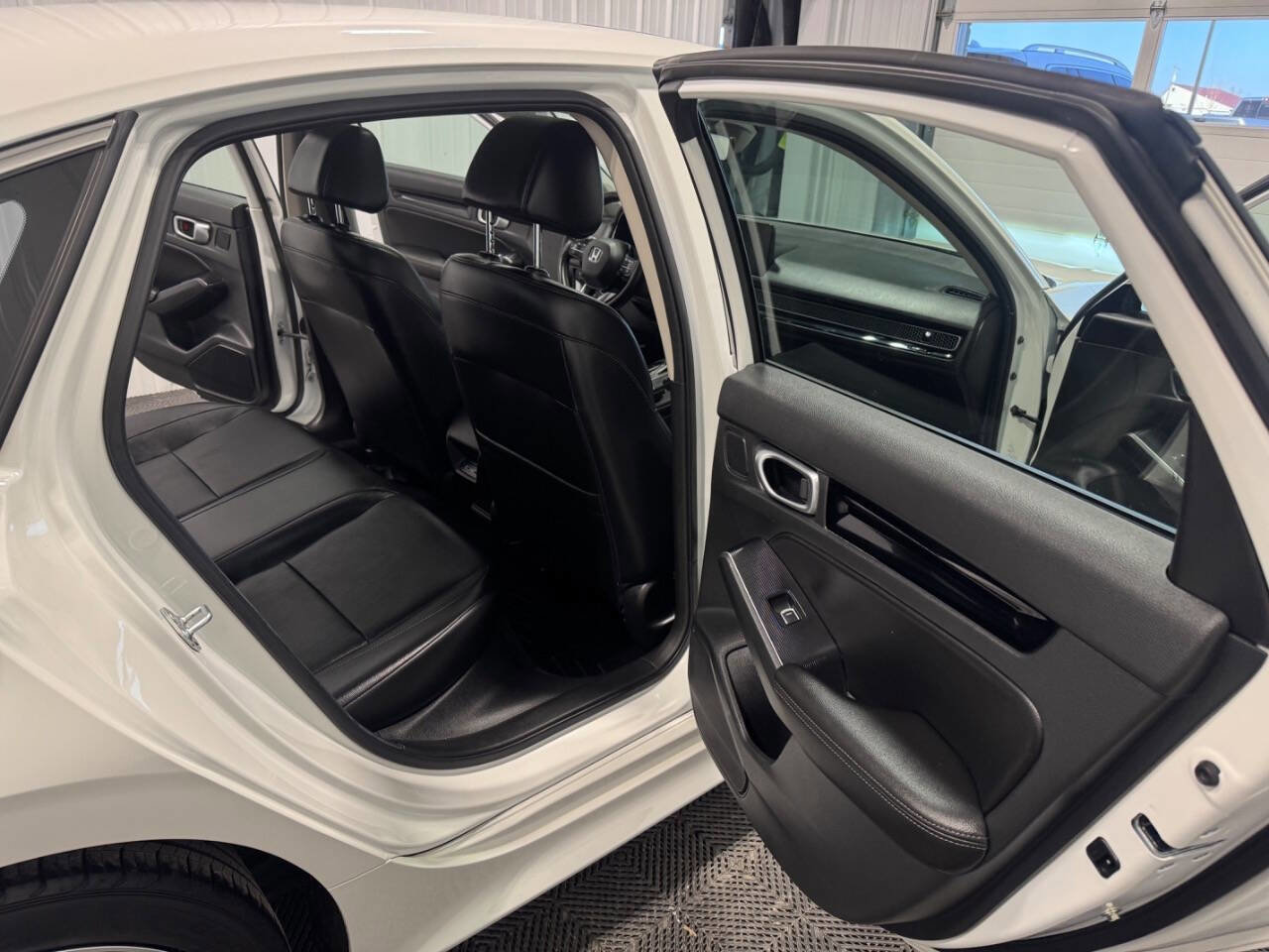 Used 2024 Honda Civic Touring image 23