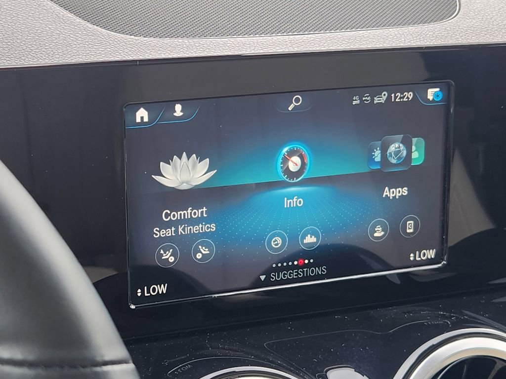 Used 2021 Mercedes-Benz GLB 250 4MATIC image 25