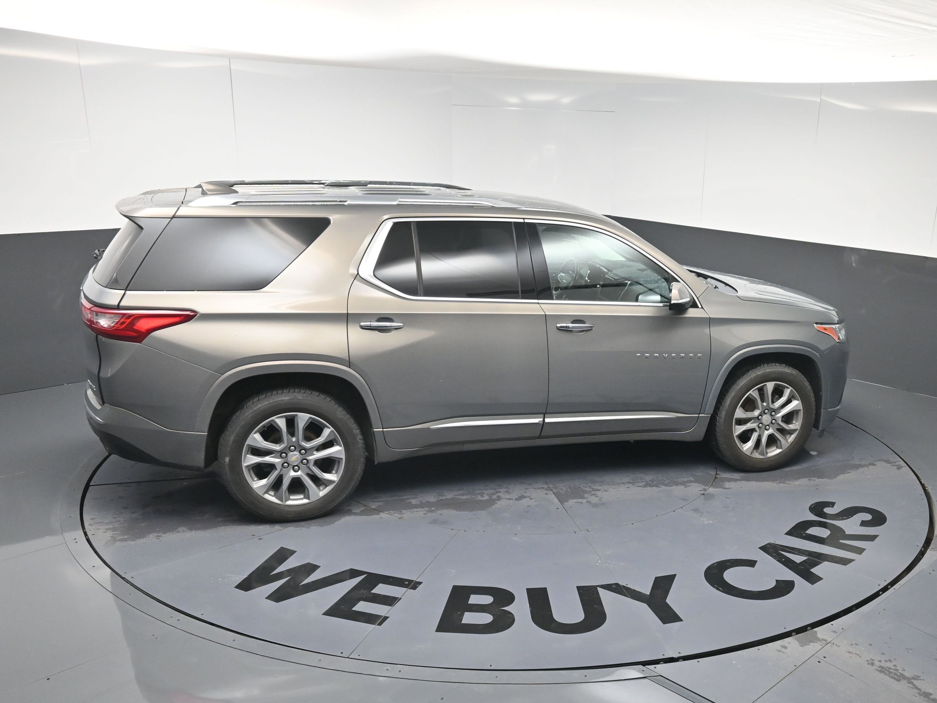 Used 2019 Chevrolet Traverse Premier w/ LPO, Floor Liner Package image 24