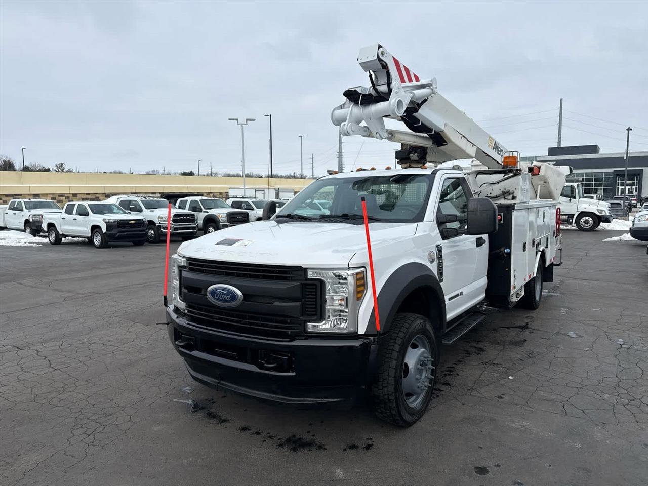 Used 2019 Ford F550 4x4 Regular Cab Super Duty image 4