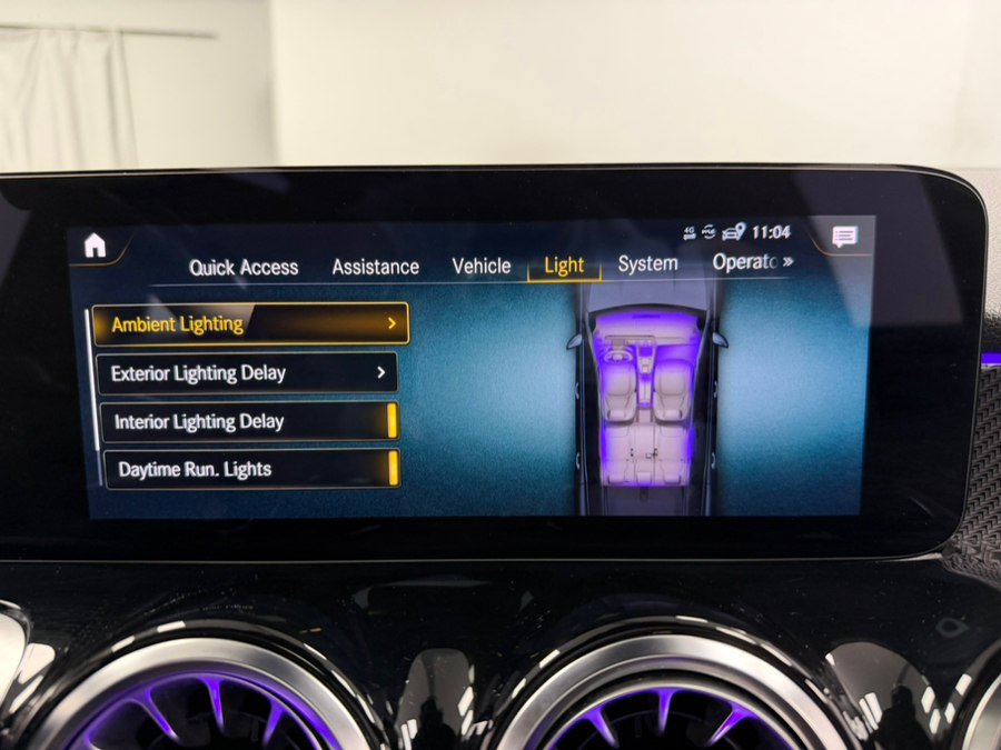 Used 2022 Mercedes-Benz GLB 35 AMG 4MATIC image 61