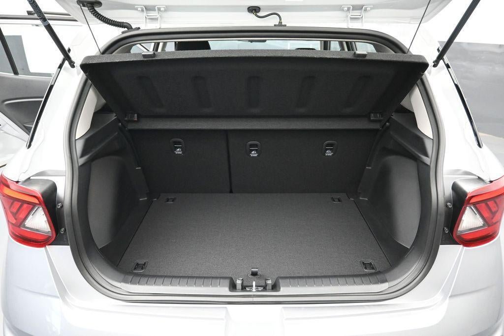 New 2026 Hyundai Venue SE FWD image 25