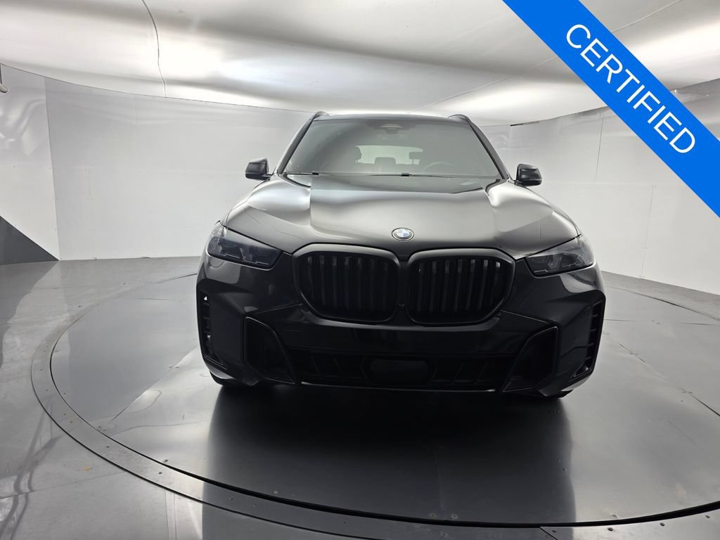 Certified 2024 BMW X5 xDrive40i w/ M Sport Package AWD/4WD image 2
