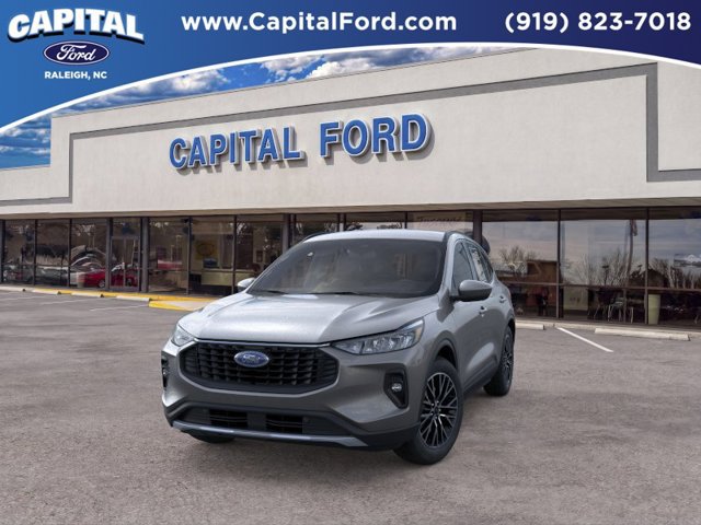 New 2025 Ford Escape SE FWD image 2