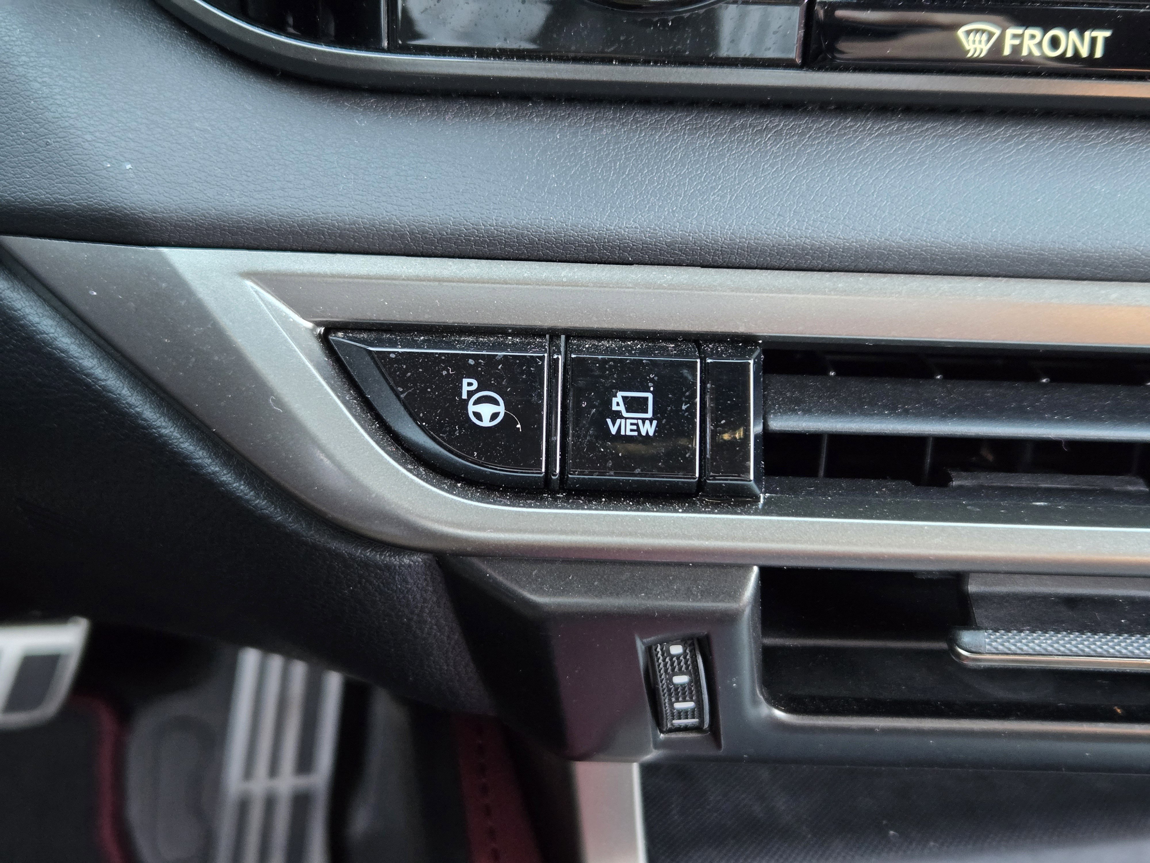 Used 2023 Lexus RX 500h F Sport image 25