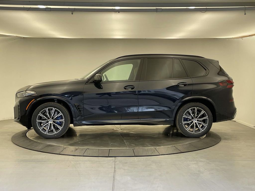 New 2026 BMW X5 M60i AWD/4WD image 2