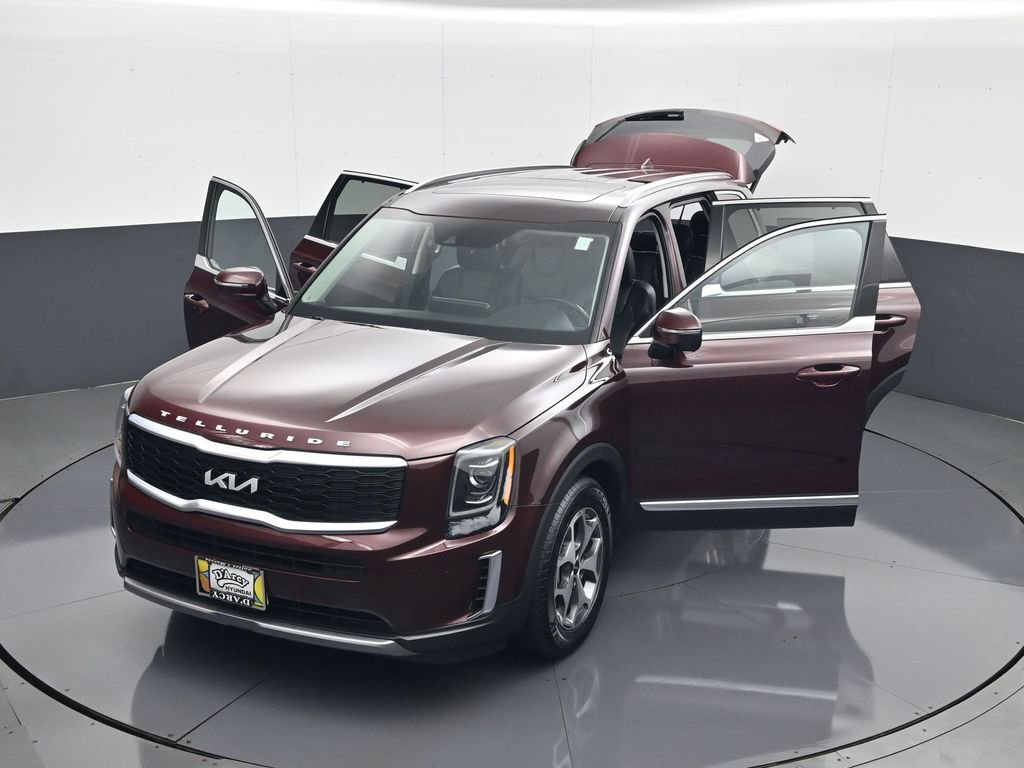 Used 2022 Kia Telluride EX image 31