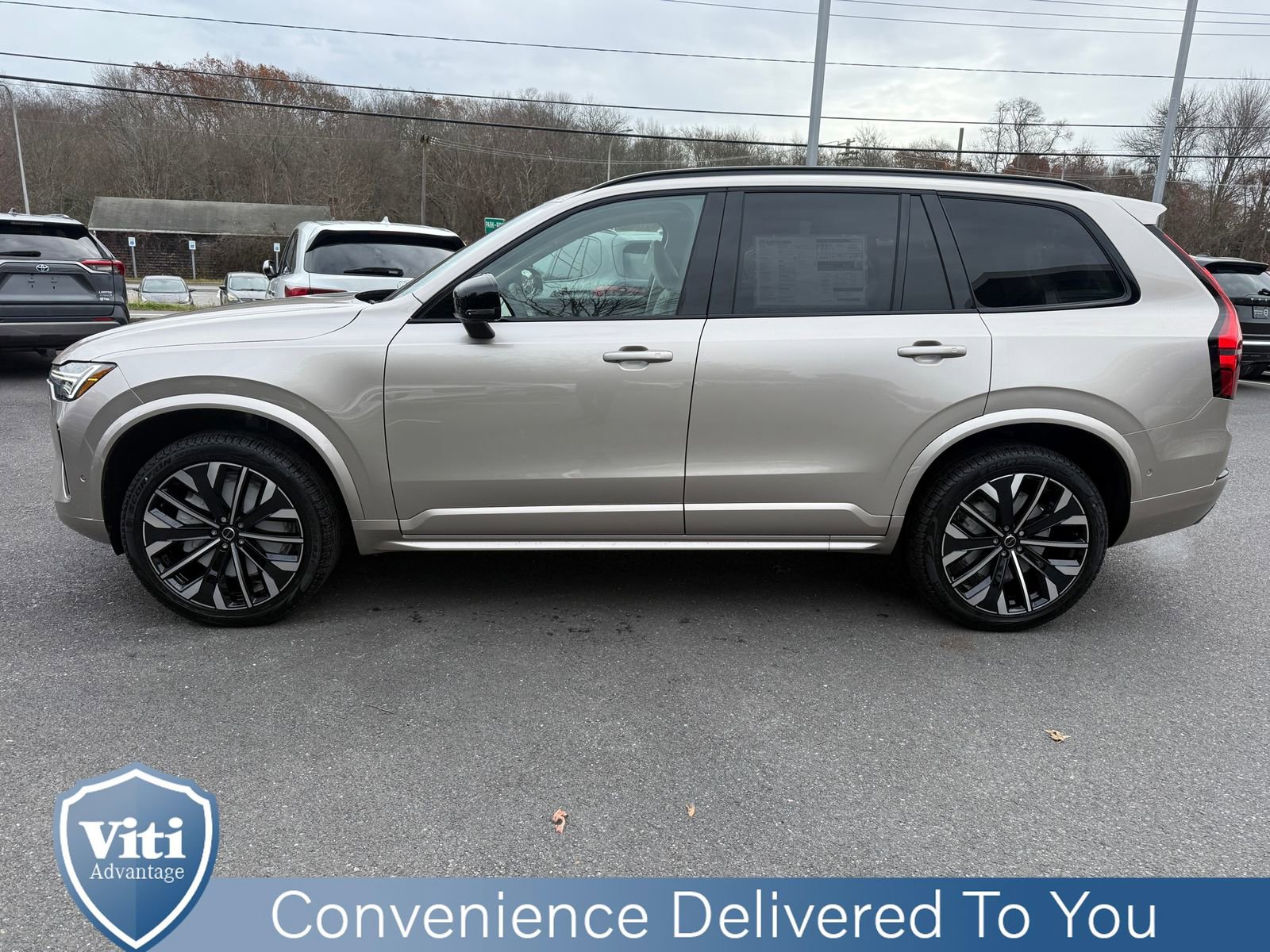 New 2026 Volvo XC90 B6 Ultra w/ Protection Package Premier image 5