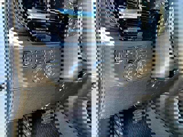 New 2026 Chevrolet Silverado 2500 LTZ w/ LTZ Premium Package AWD/4WD image 30