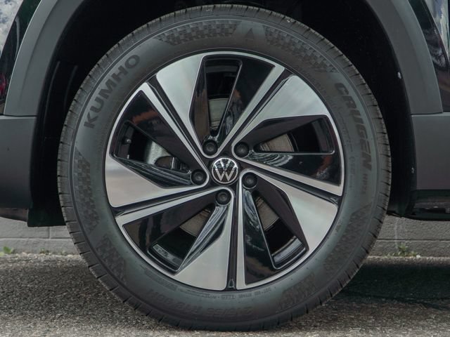 New 2026 Volkswagen Taos SE AWD/4WD image 7