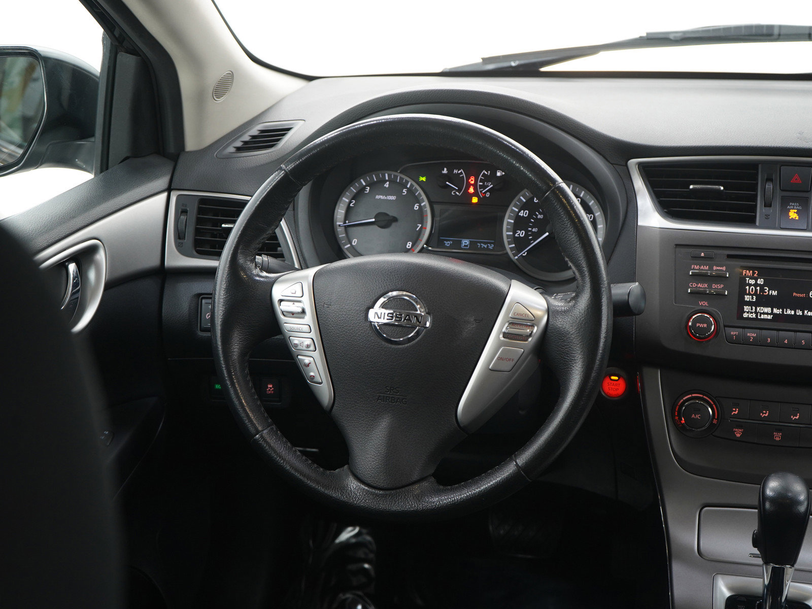 Used 2014 Nissan Sentra SV w/ SV Driver Package image 13