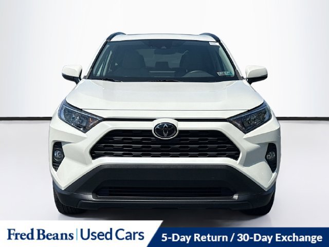 Used 2021 Toyota RAV4 XLE Premium AWD/4WD image 2