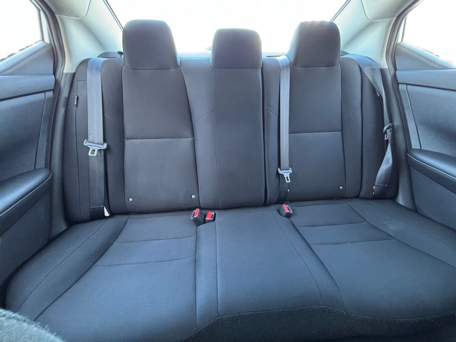 Used 2025 Nissan Sentra S FWD image 36