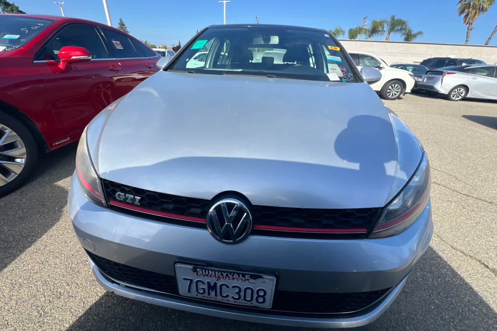 Used 2015 Volkswagen GTI SE w/ Lighting Package (SEL) FWD image 2