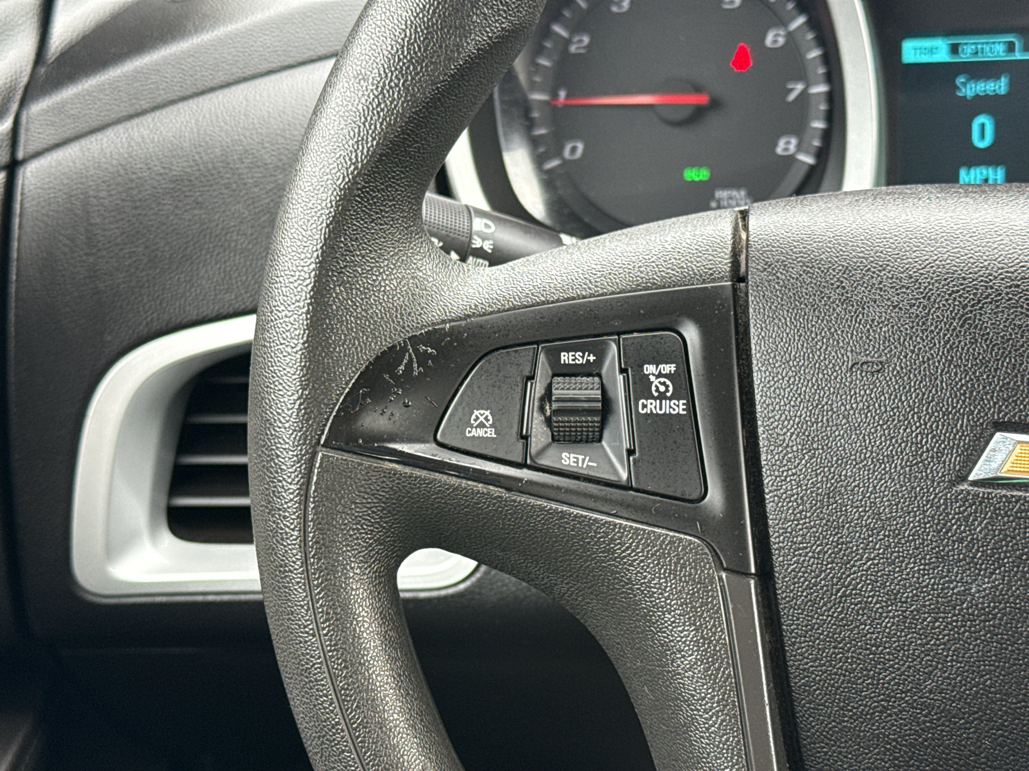 Used 2014 Chevrolet Equinox LS FWD image 14
