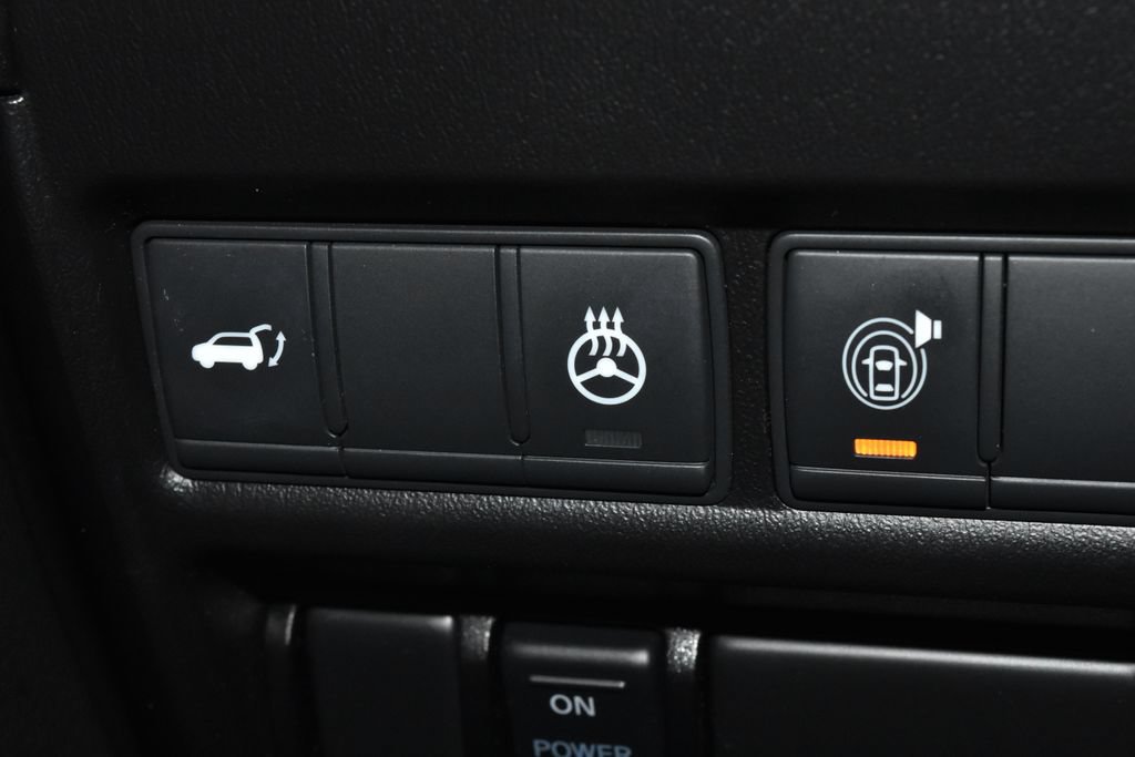Used 2021 Nissan Armada Platinum w/ Captain's Chairs Package AWD/4WD image 25