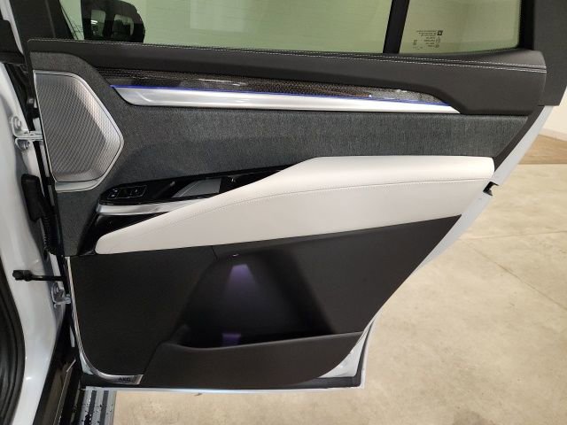 Used 2026 Cadillac Escalade V image 36