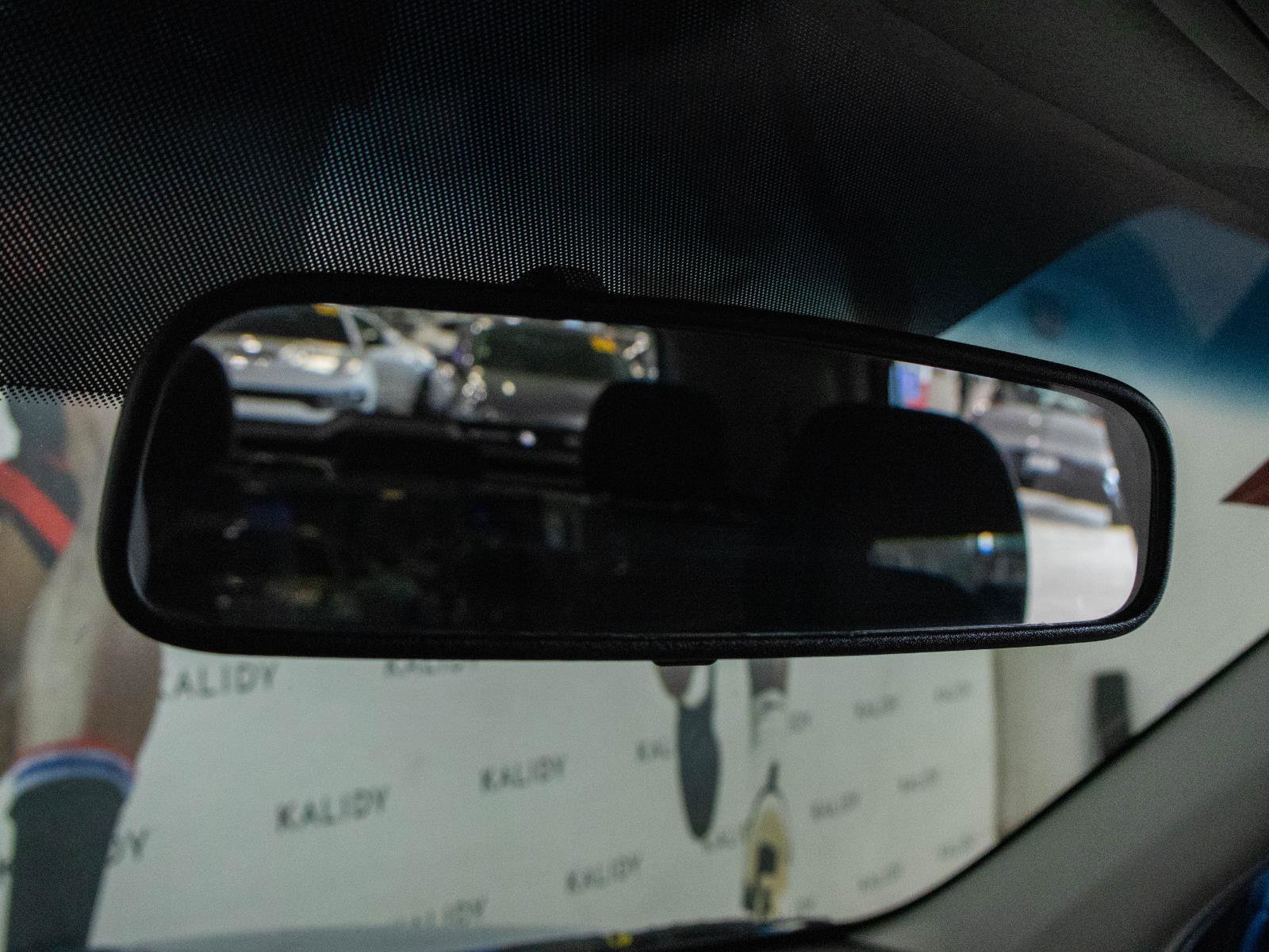 Used 2019 Kia Soul + image 12