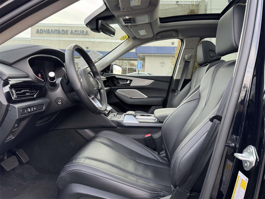 Certified 2023 Acura MDX SH-AWD w/ Technology Package image 14