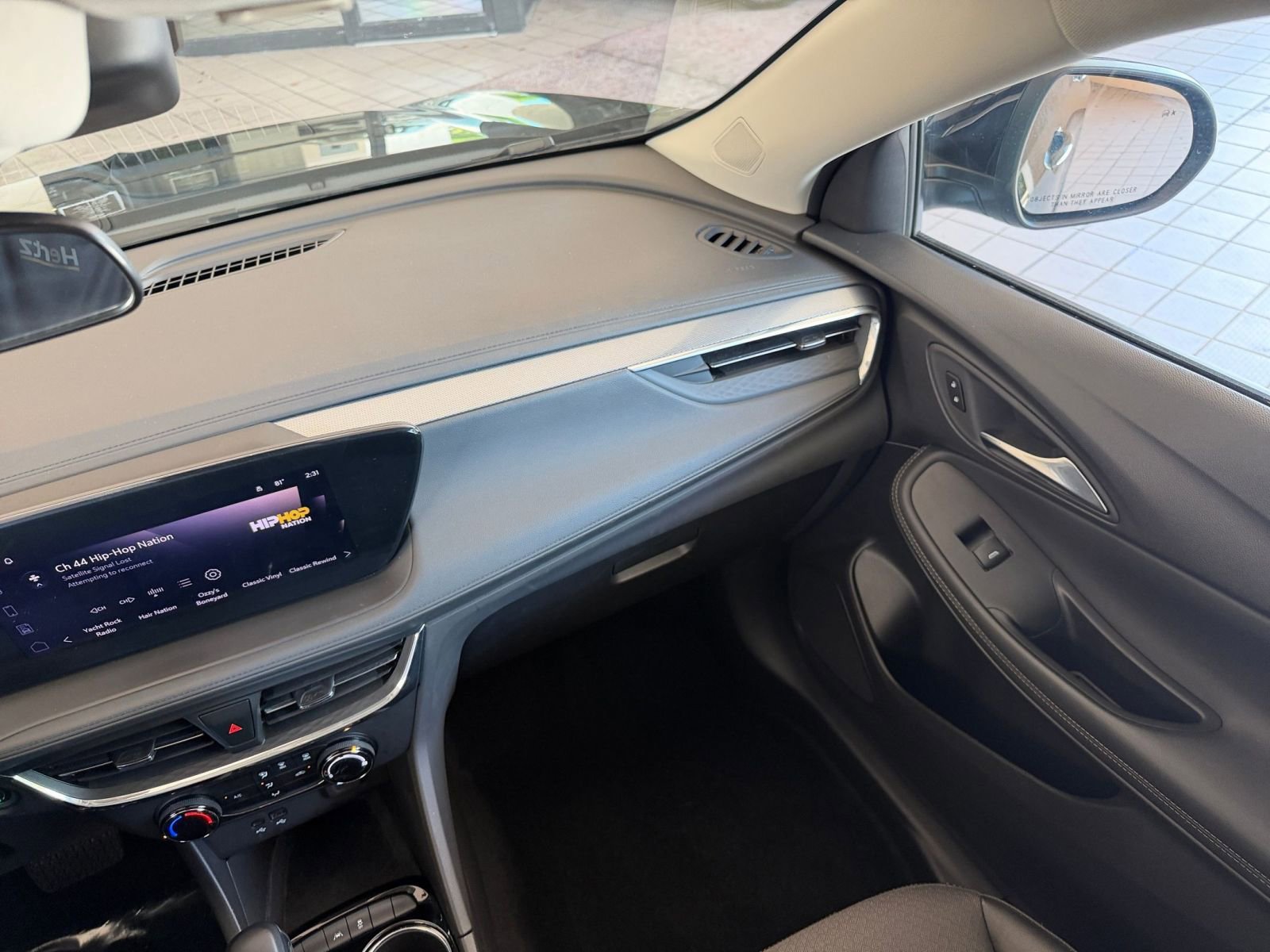 Used 2025 Buick Encore GX Preferred FWD image 34
