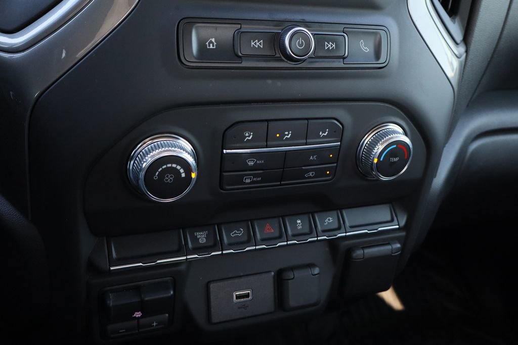 Used 2020 GMC Sierra 2500 4x4 Crew Cab w/ Gooseneck/5TH Wheel Package image 16