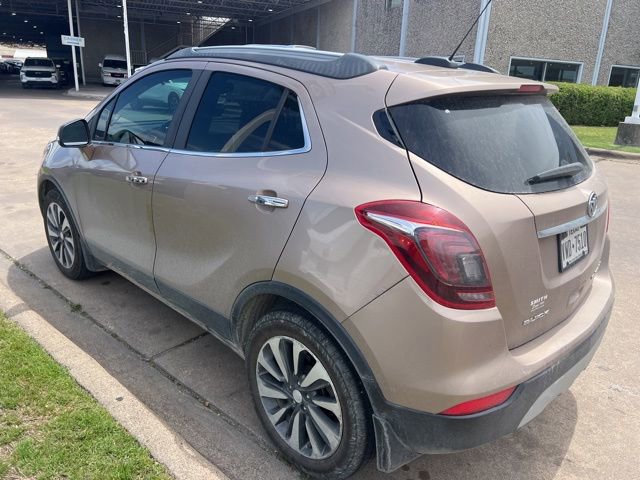 Used 2018 Buick Encore Essence FWD image 4