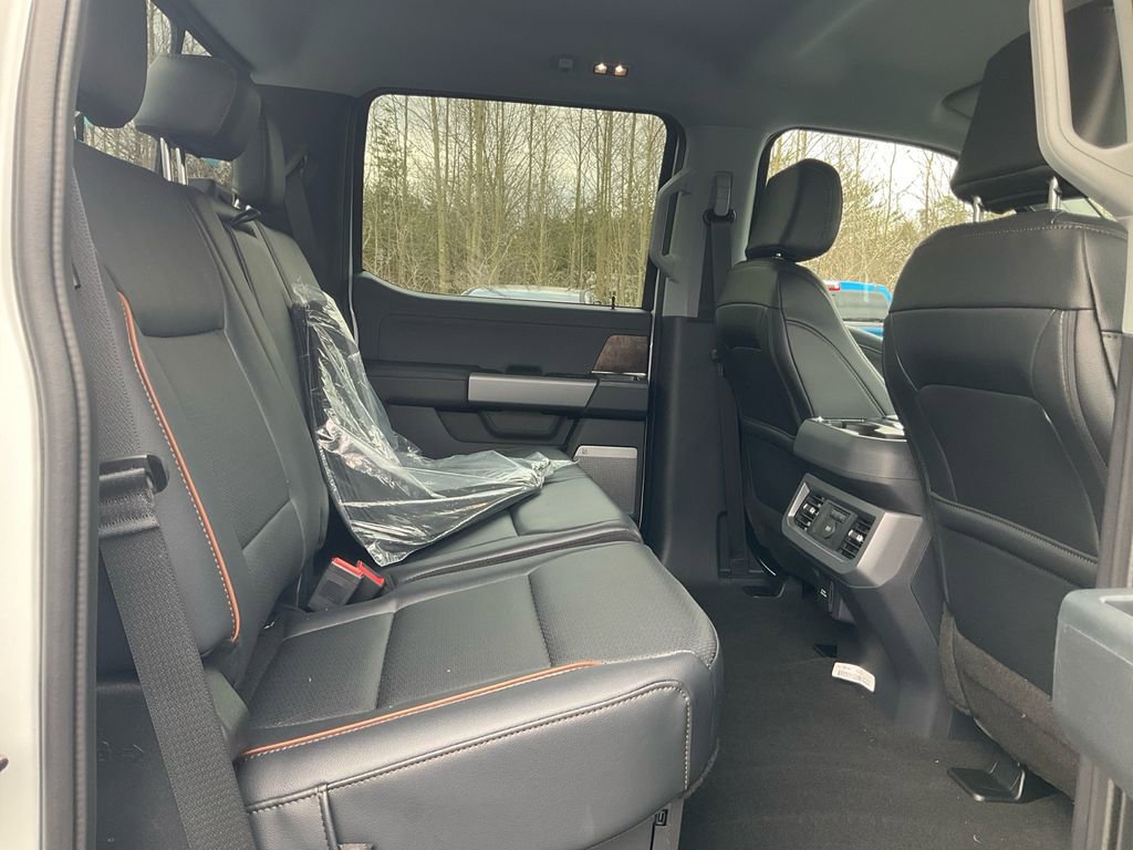 New 2026 Ford F250 Lariat w/ Chrome Package image 13